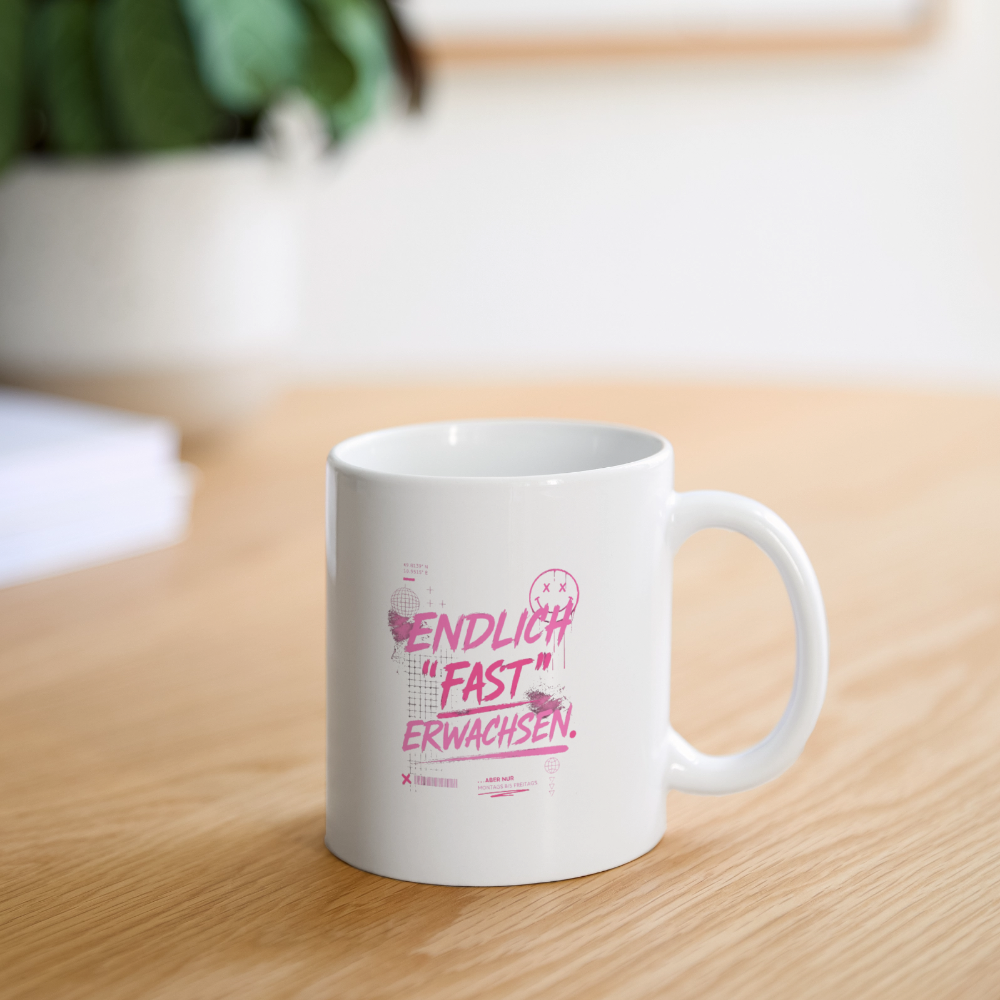Jugendweihe Becher Statement "fast Erwachsen pink" - Weiß