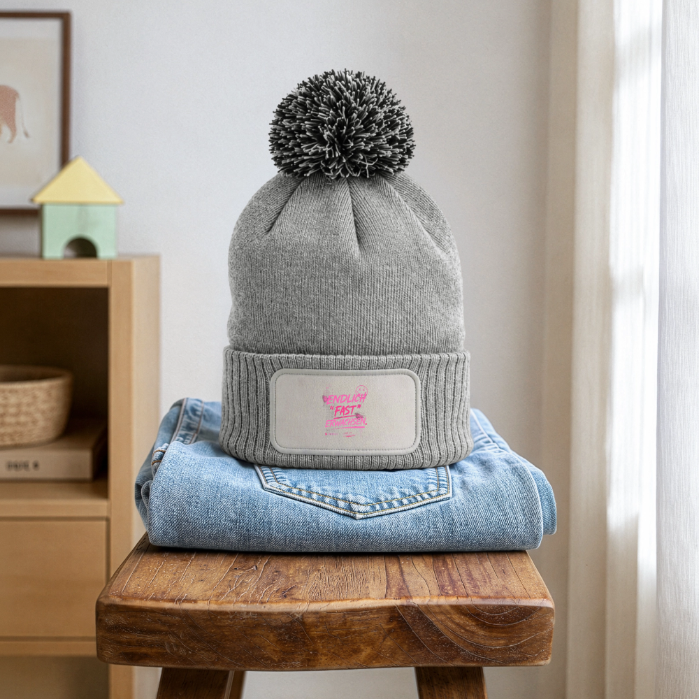 Strick Patch Beanie mit Bommel " fast Erwachsen pink" - Grau meliert