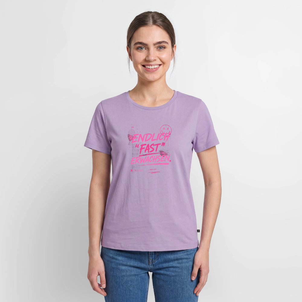 Frauen Premium T-Shirt nachhaltig "fast Erwachsen pink" - Lavendel